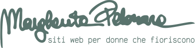 Logo: firma di Margherita Pelonara, e scritta sottostante "siti web per donne che fioriscono"